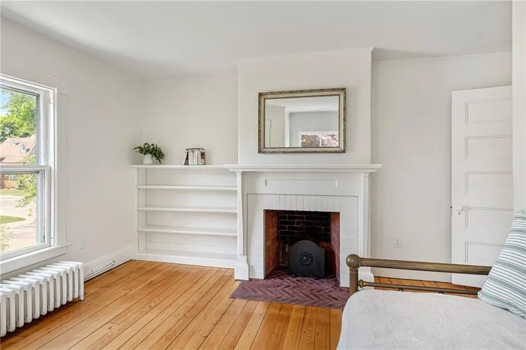 84 Rodman Street Narragansett RI 02882