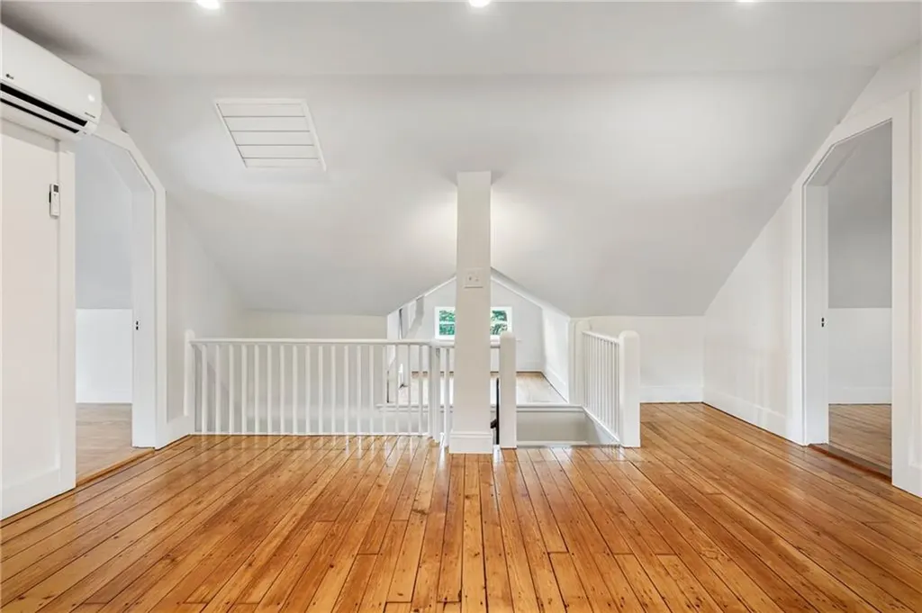 84 Rodman Street Narragansett RI 02882