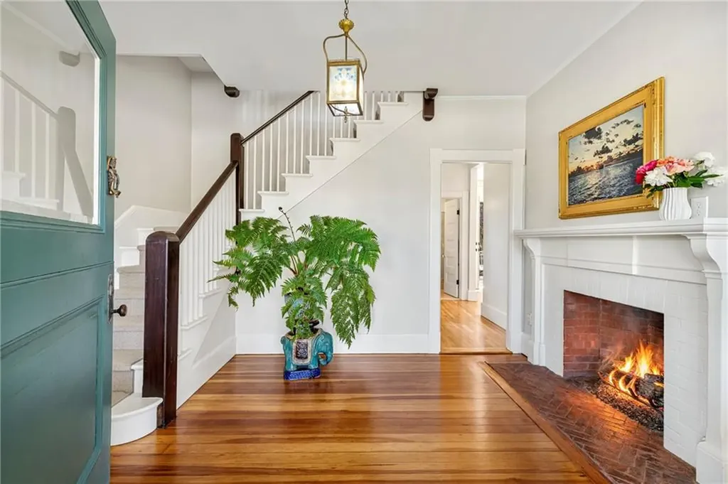 84 Rodman Street Narragansett RI 02882