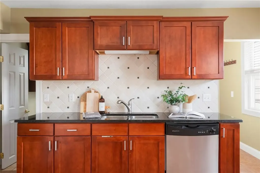 331 Williams Street Providence RI 02906