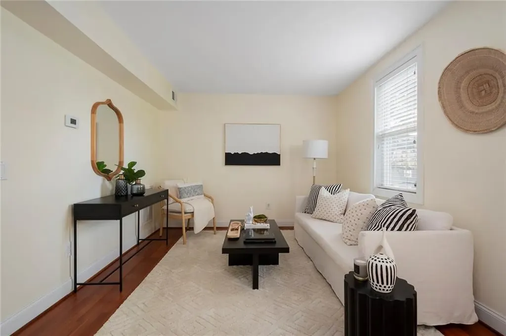 331 Williams Street Providence RI 02906
