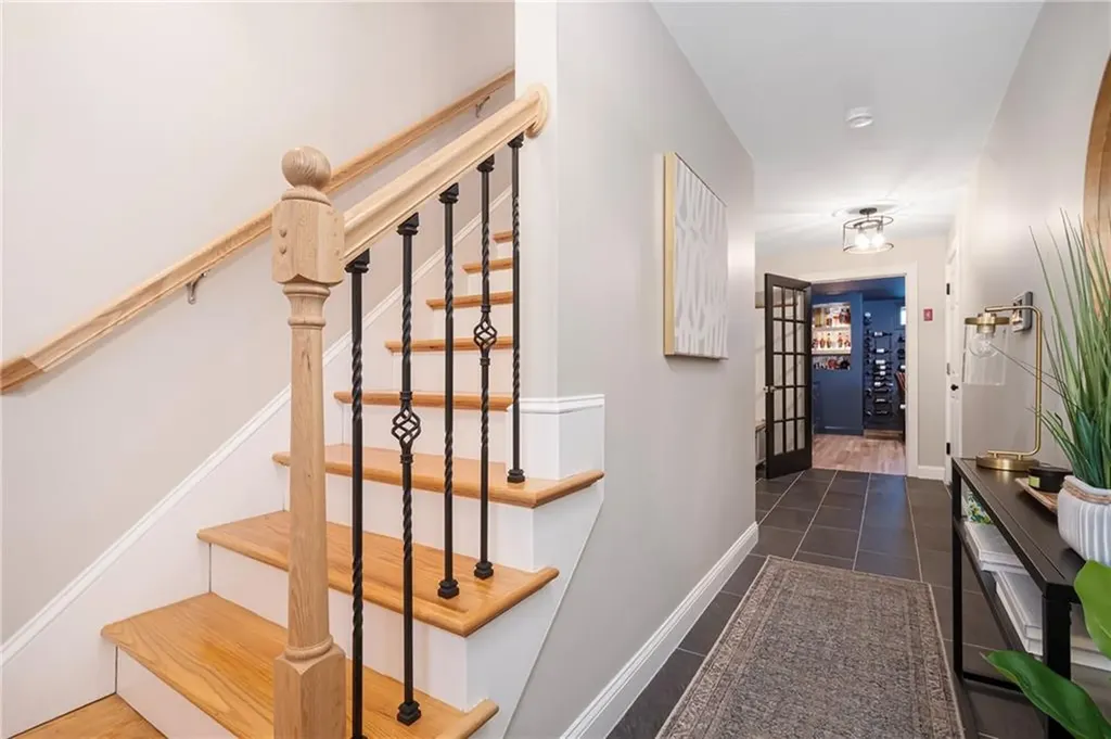 105 Hunting Hill Drive Cumberland RI 02864