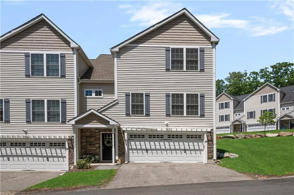 105 Hunting Hill Drive Cumberland RI 02864
