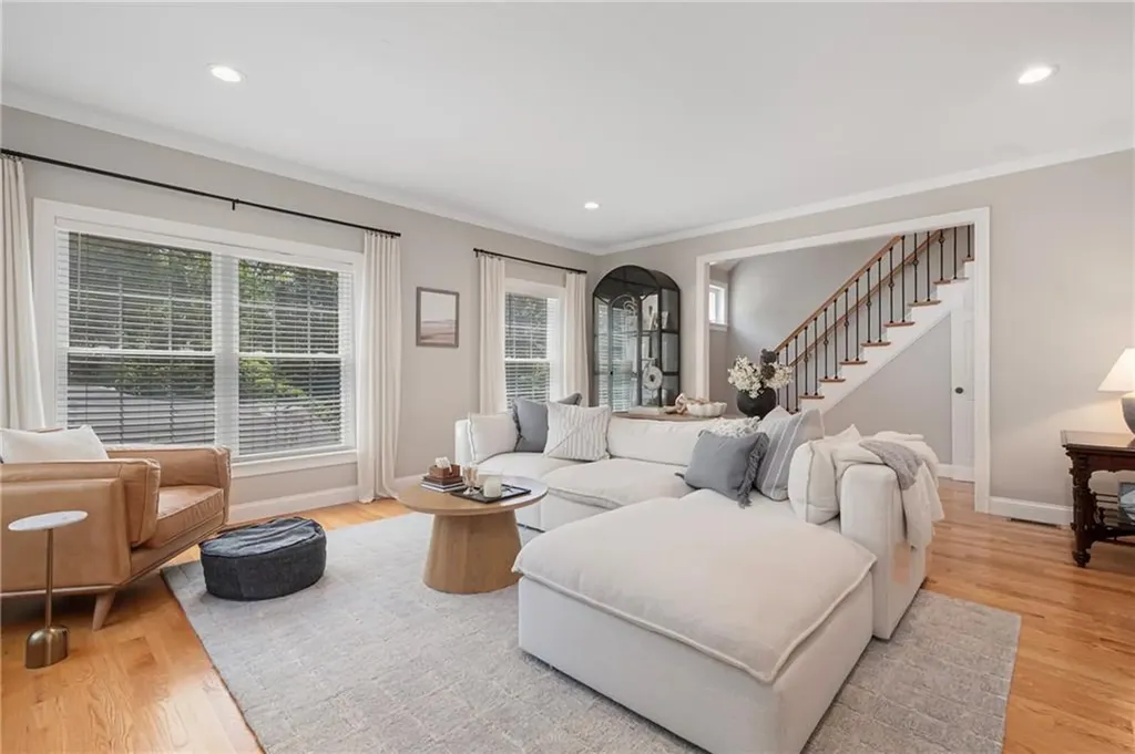 105 Hunting Hill Drive Cumberland RI 02864