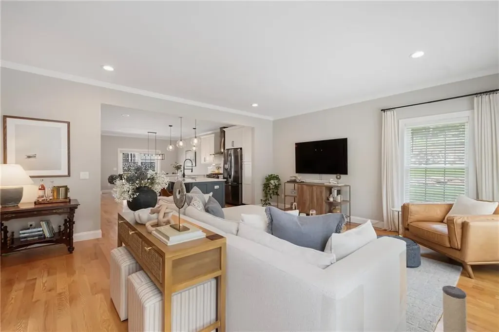 105 Hunting Hill Drive Cumberland RI 02864