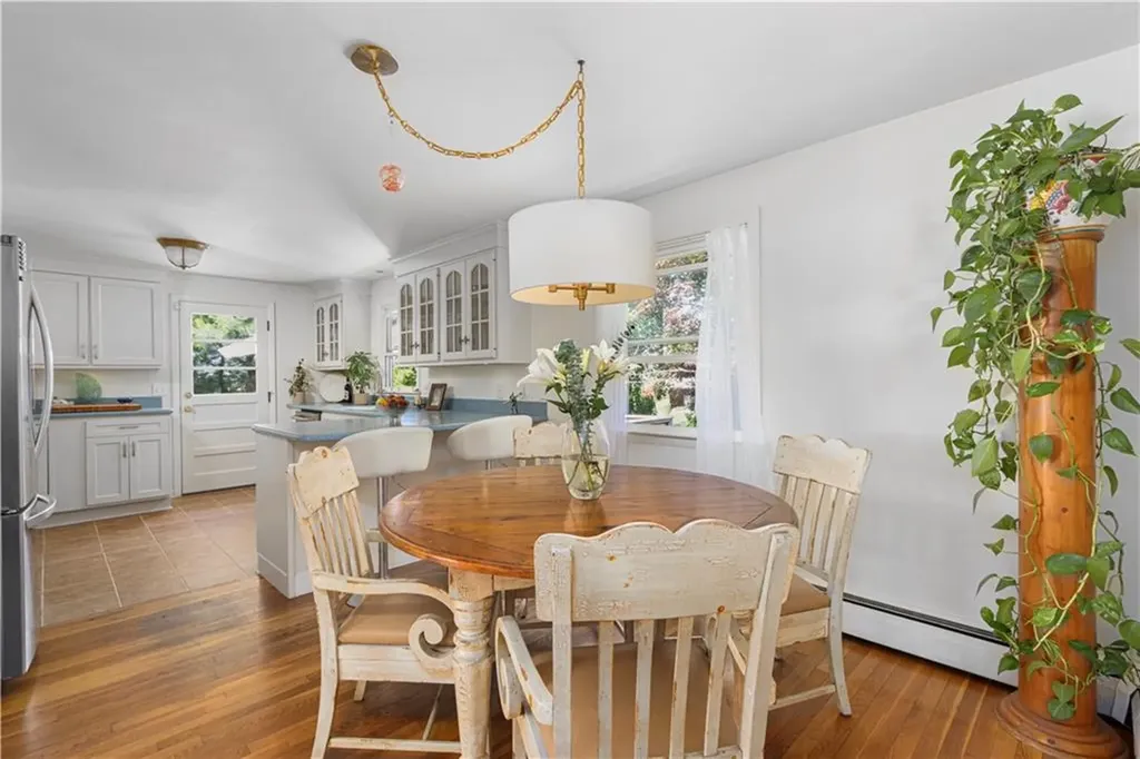 141 Redwood Road Portsmouth RI 02871