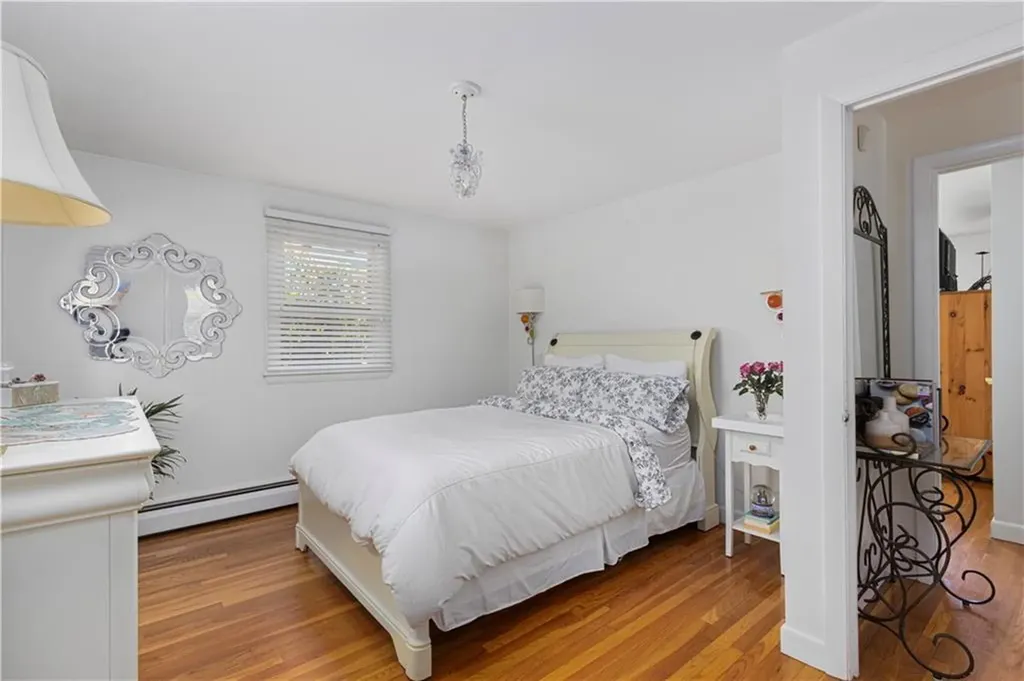 141 Redwood Road Portsmouth RI 02871