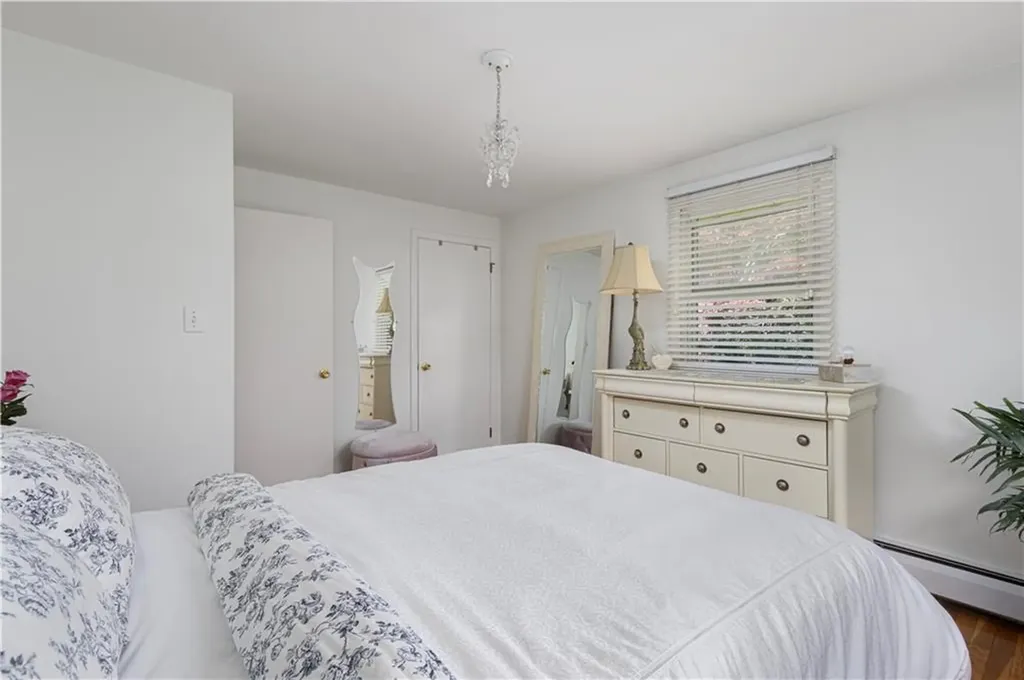 141 Redwood Road Portsmouth RI 02871