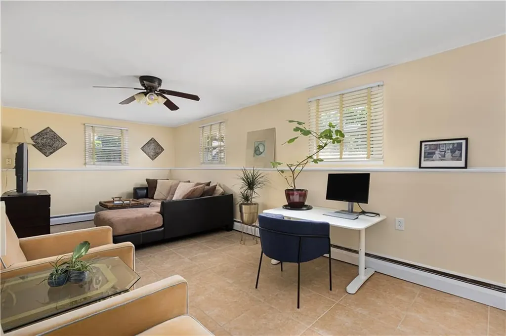 141 Redwood Road Portsmouth RI 02871