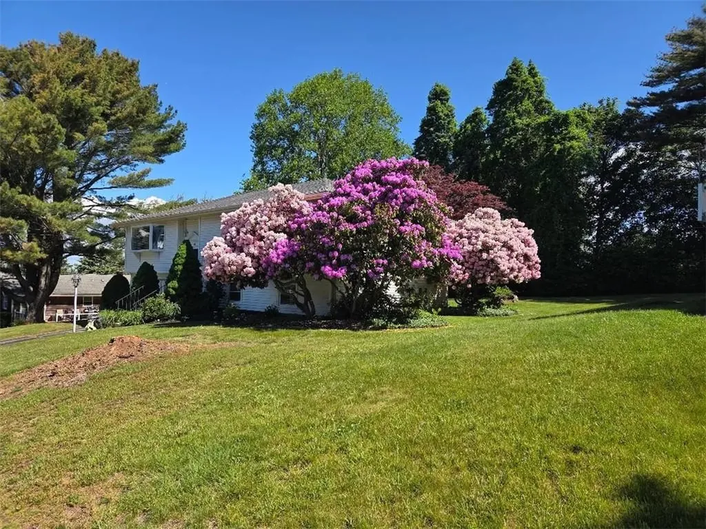 141 Redwood Road Portsmouth RI 02871
