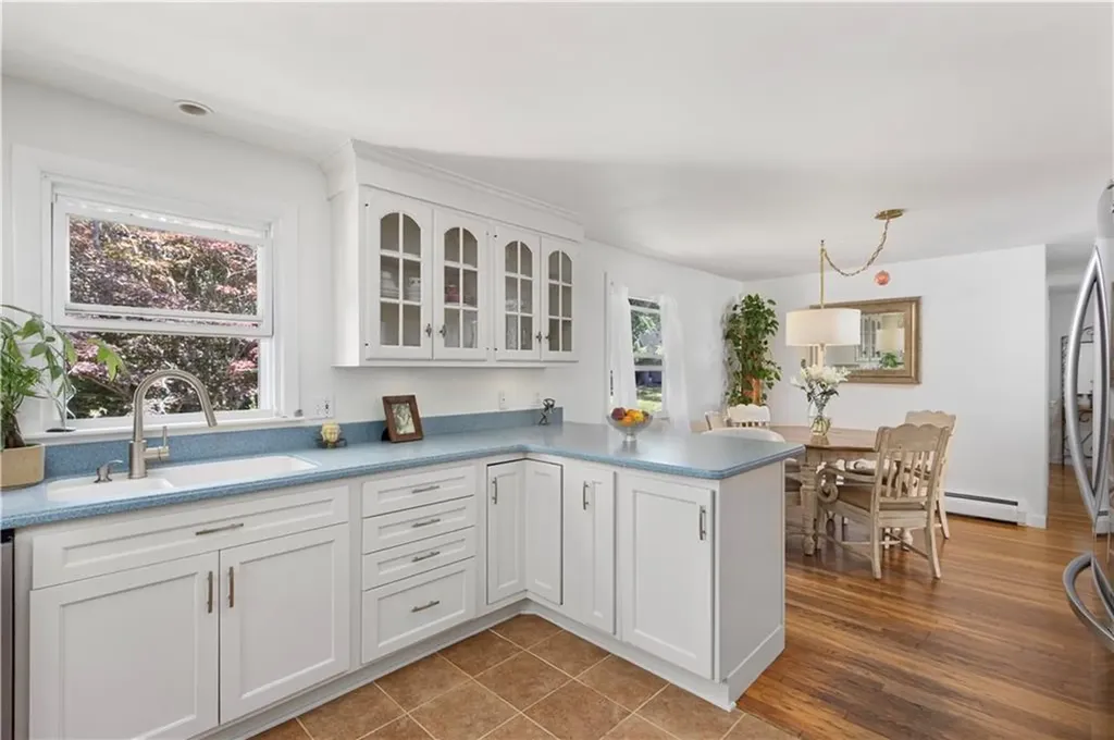 141 Redwood Road Portsmouth RI 02871
