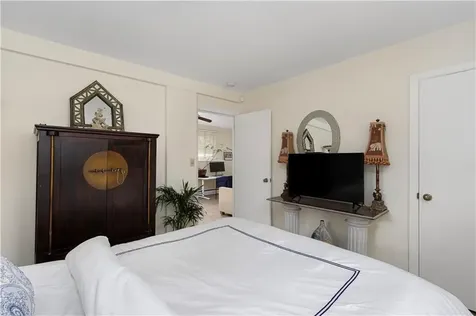 141 Redwood Road Portsmouth RI 02871