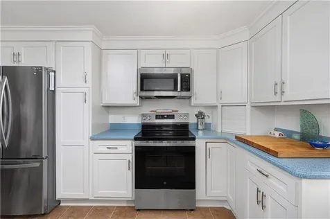 141 Redwood Road Portsmouth RI 02871