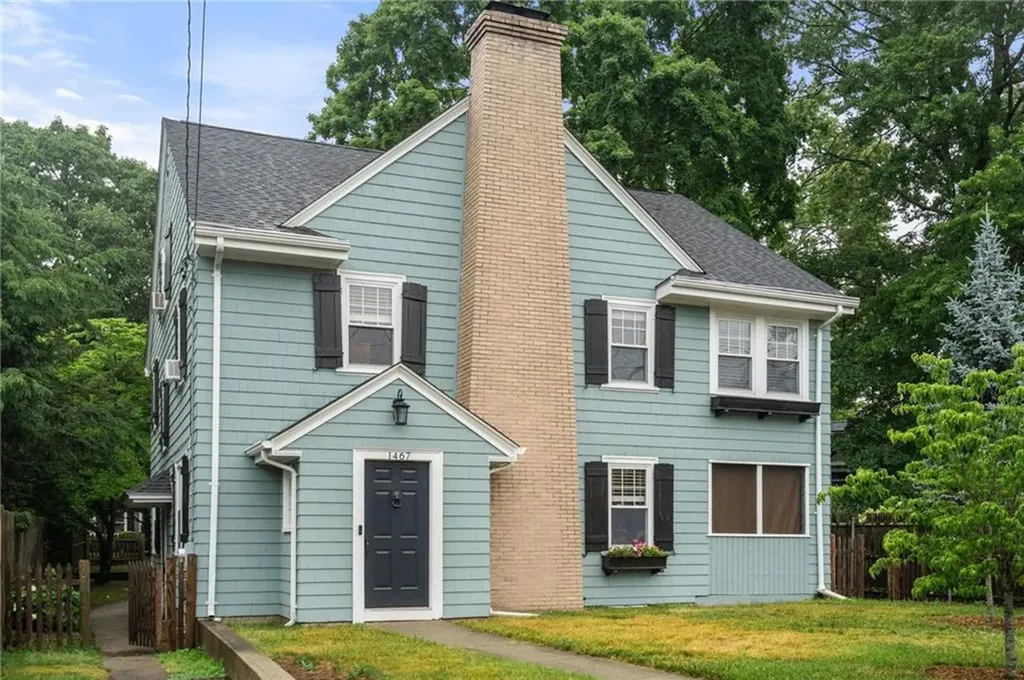 1467 Pawtucket Avenue East Providence RI 02916