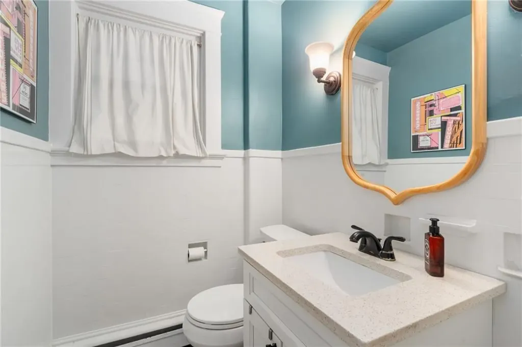 1467 Pawtucket Avenue East Providence RI 02916