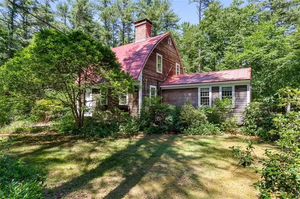 25 Forest Glen Drive Hopkinton RI 02832
