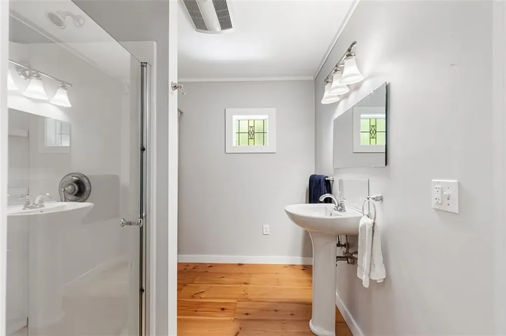 25 Forest Glen Drive Hopkinton RI 02832
