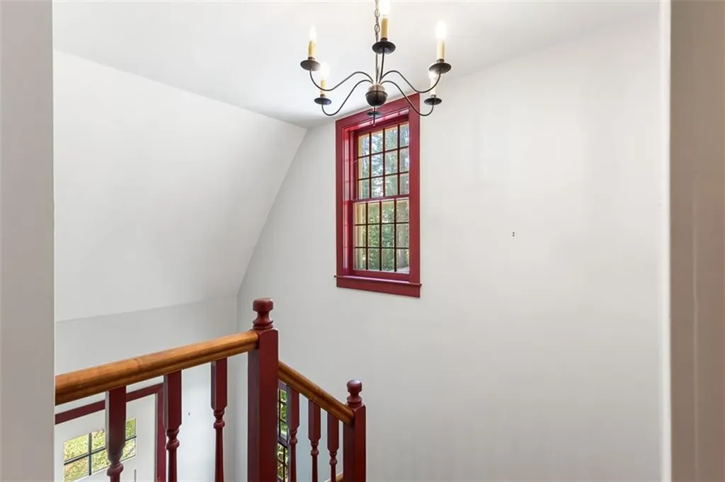 25 Forest Glen Drive Hopkinton RI 02832