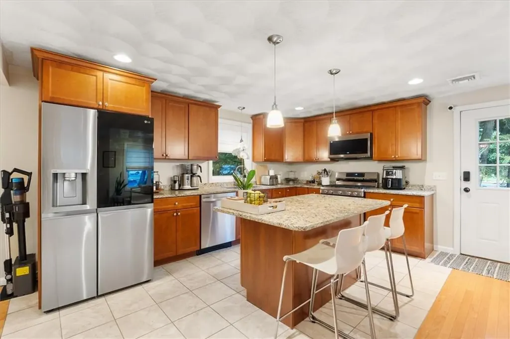 47 Smith Avenue Smithfield RI 02828