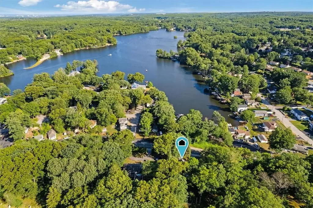 47 Smith Avenue Smithfield RI 02828