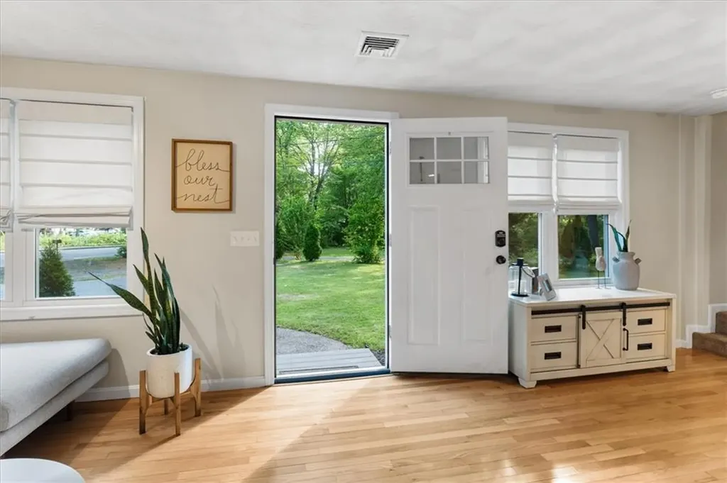47 Smith Avenue Smithfield RI 02828