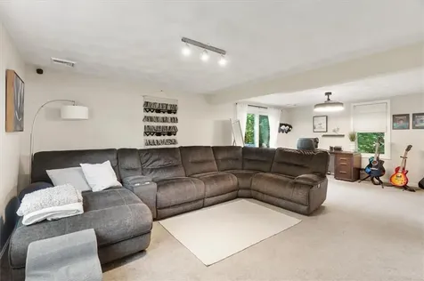 47 Smith Avenue Smithfield RI 02828