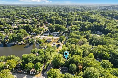 47 Smith Avenue Smithfield RI 02828