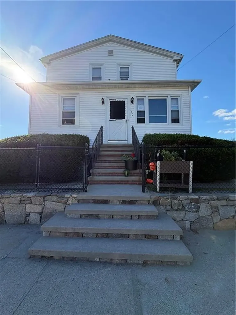 1475 Plainfield Pike Johnston RI 02919