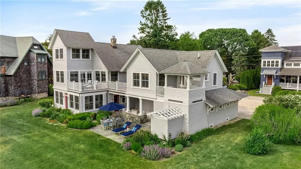 19 Teal Drive South Kingstown RI 02879
