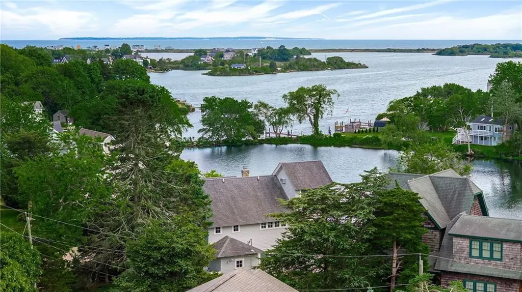 19 Teal Drive South Kingstown RI 02879