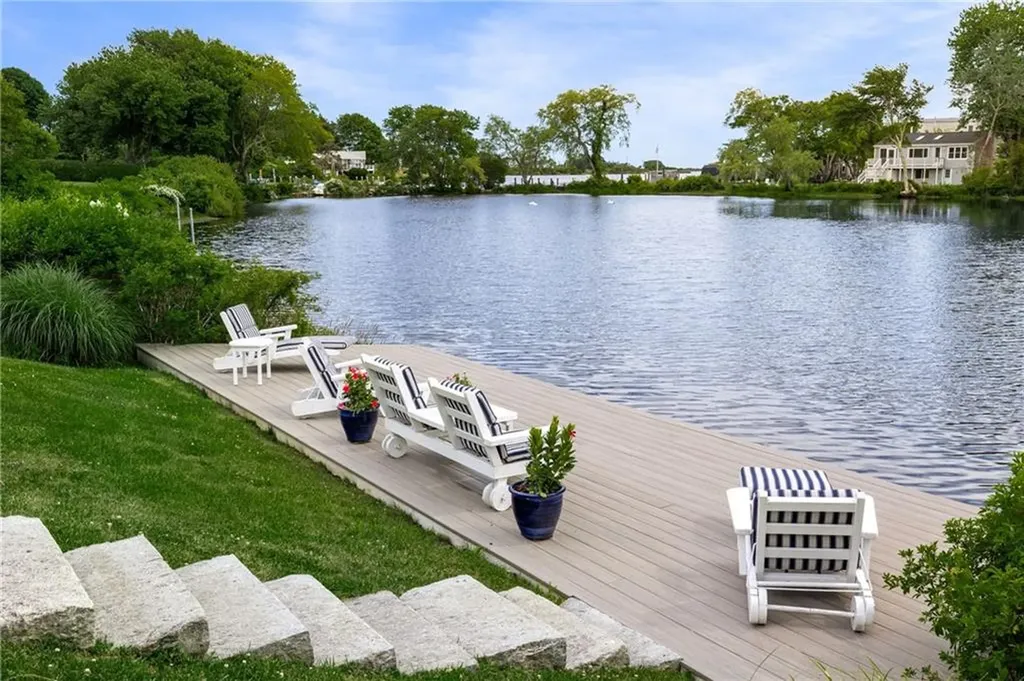 19 Teal Drive South Kingstown RI 02879