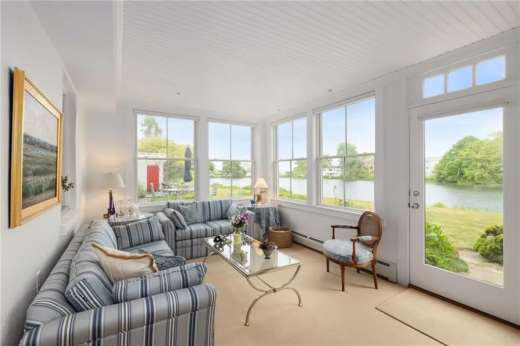19 Teal Drive South Kingstown RI 02879