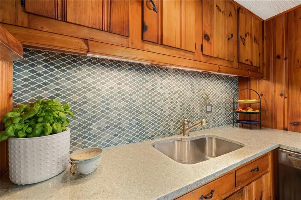 19 Teal Drive South Kingstown RI 02879