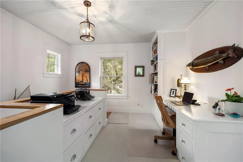 19 Teal Drive South Kingstown RI 02879