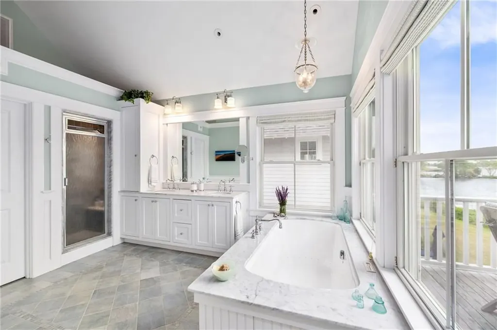 19 Teal Drive South Kingstown RI 02879