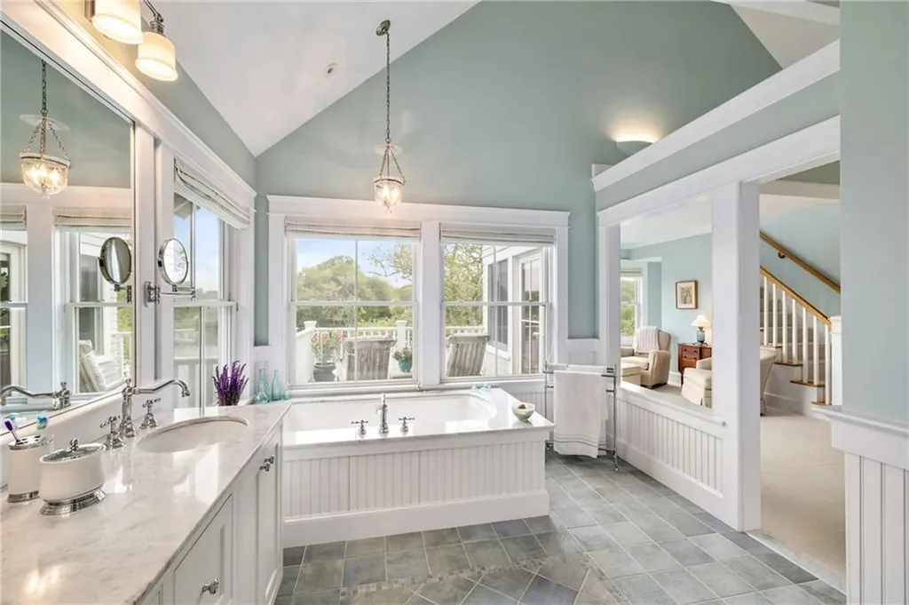 19 Teal Drive South Kingstown RI 02879