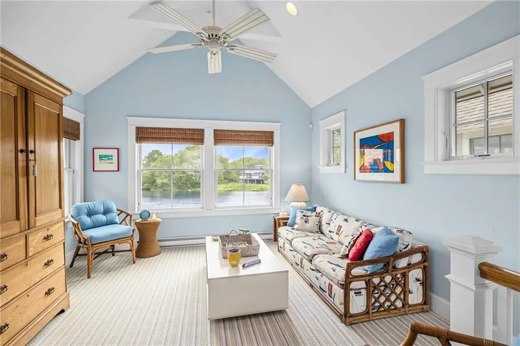 19 Teal Drive South Kingstown RI 02879