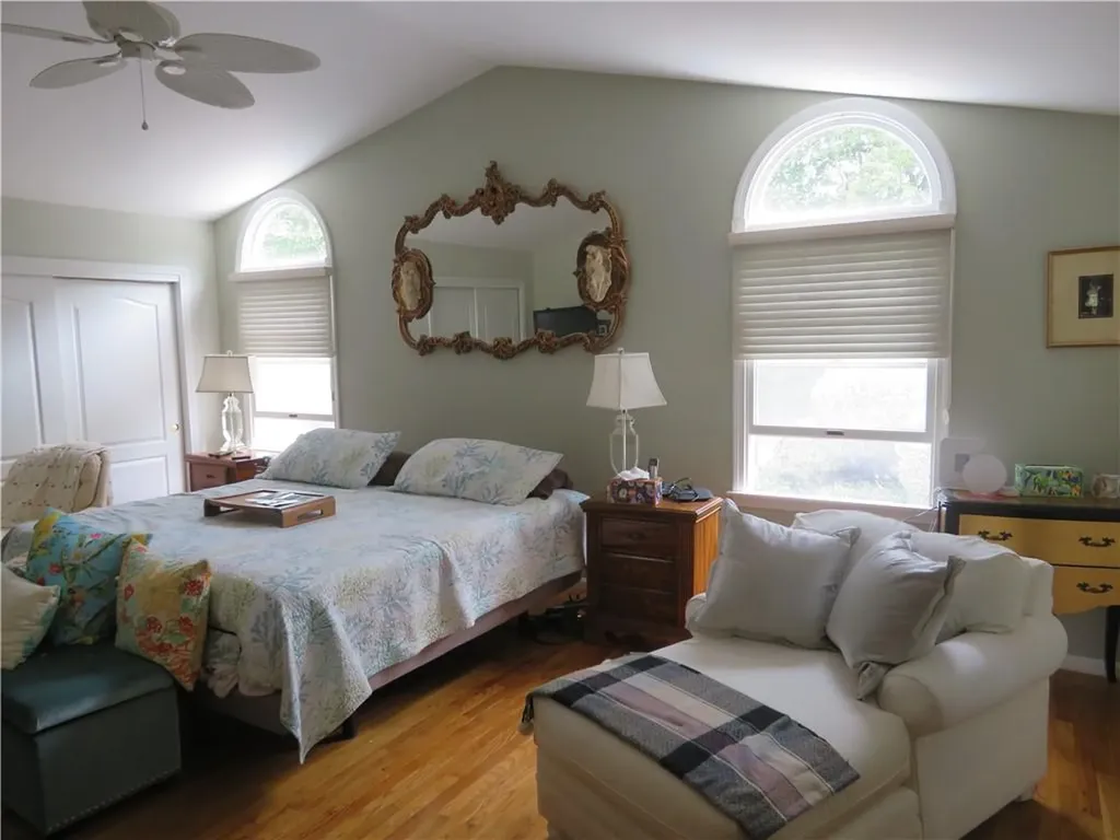 5390 Post Road Warwick RI 02818