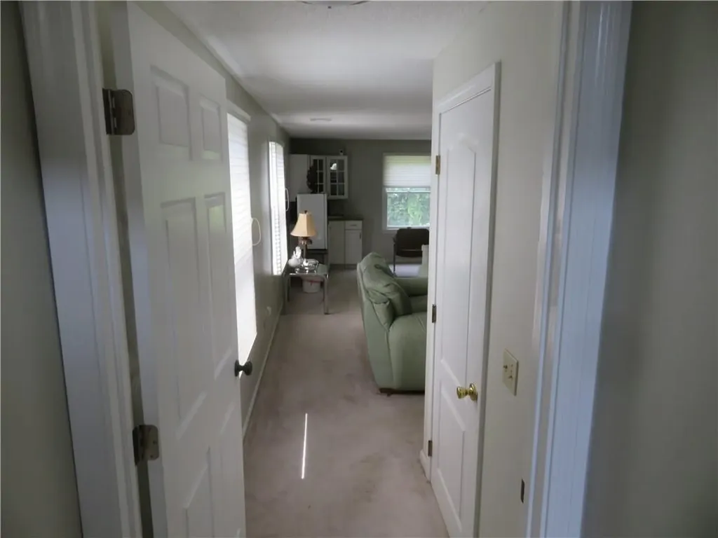 5390 Post Road Warwick RI 02818