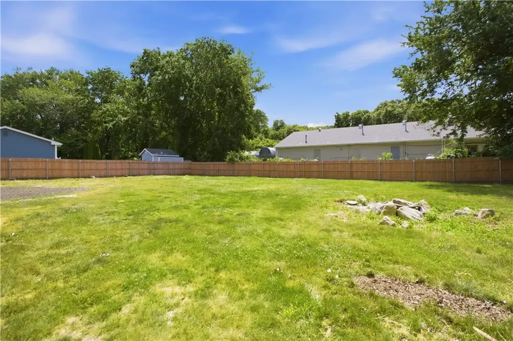 5 Baldwin Drive Johnston RI 02919