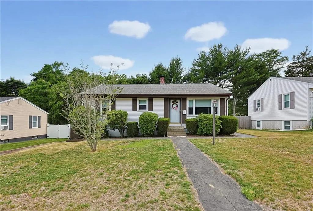 19 Louise Drive West Warwick RI 02893