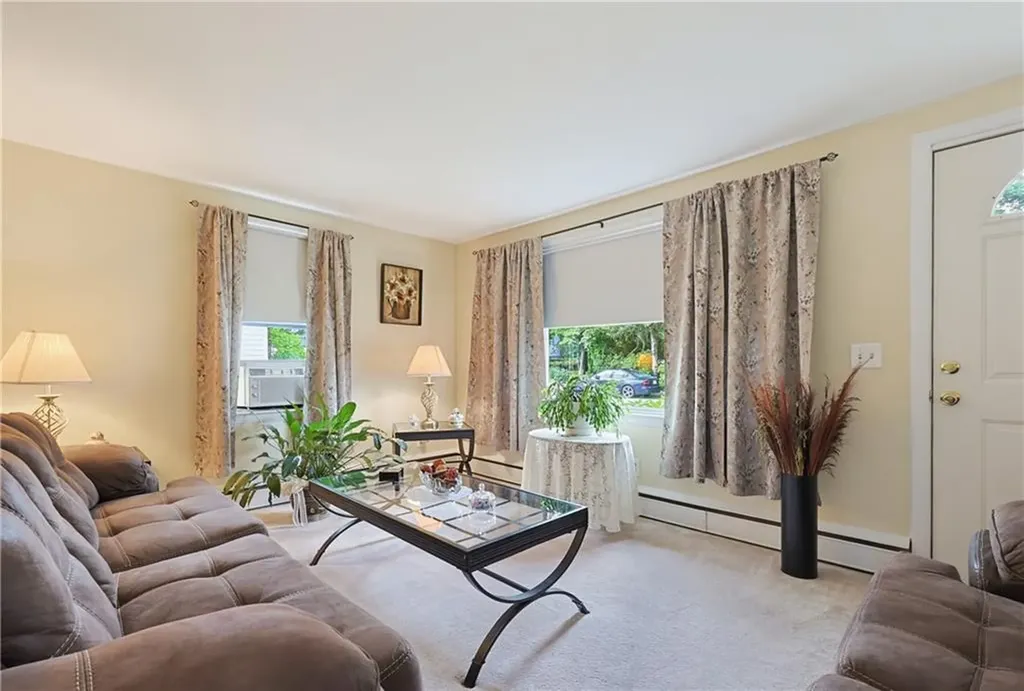 19 Louise Drive West Warwick RI 02893