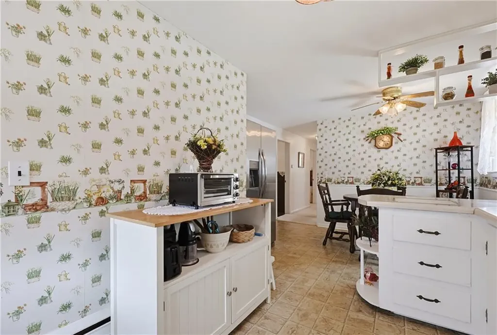 19 Louise Drive West Warwick RI 02893
