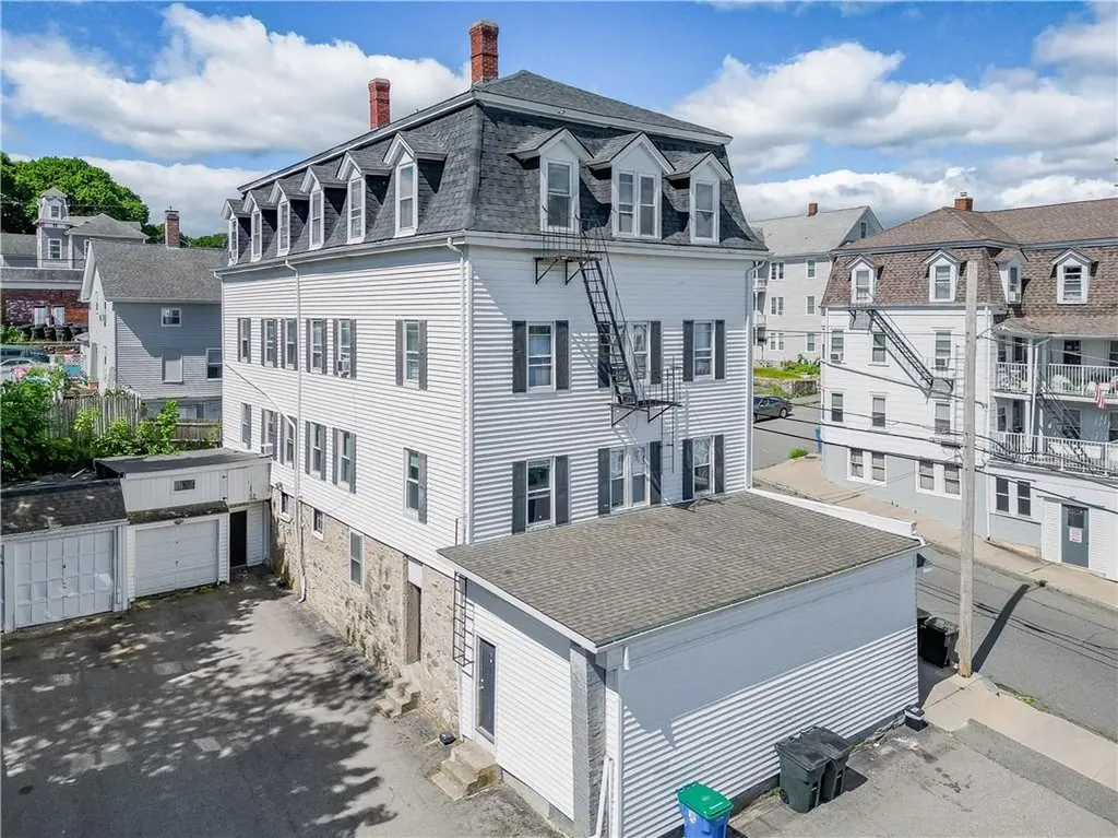 68 Winter Street Lincoln RI 02838