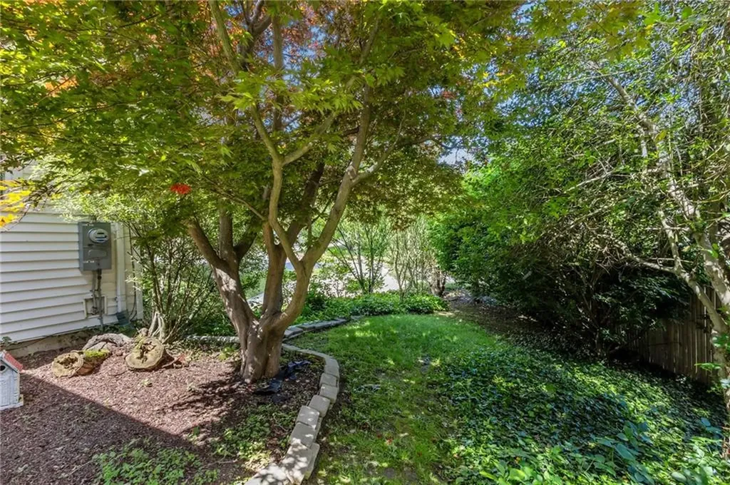 963 Hartford Avenue Johnston RI 02919