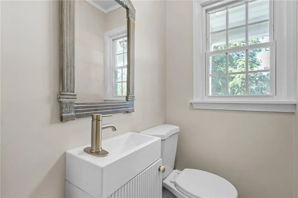 963 Hartford Avenue Johnston RI 02919