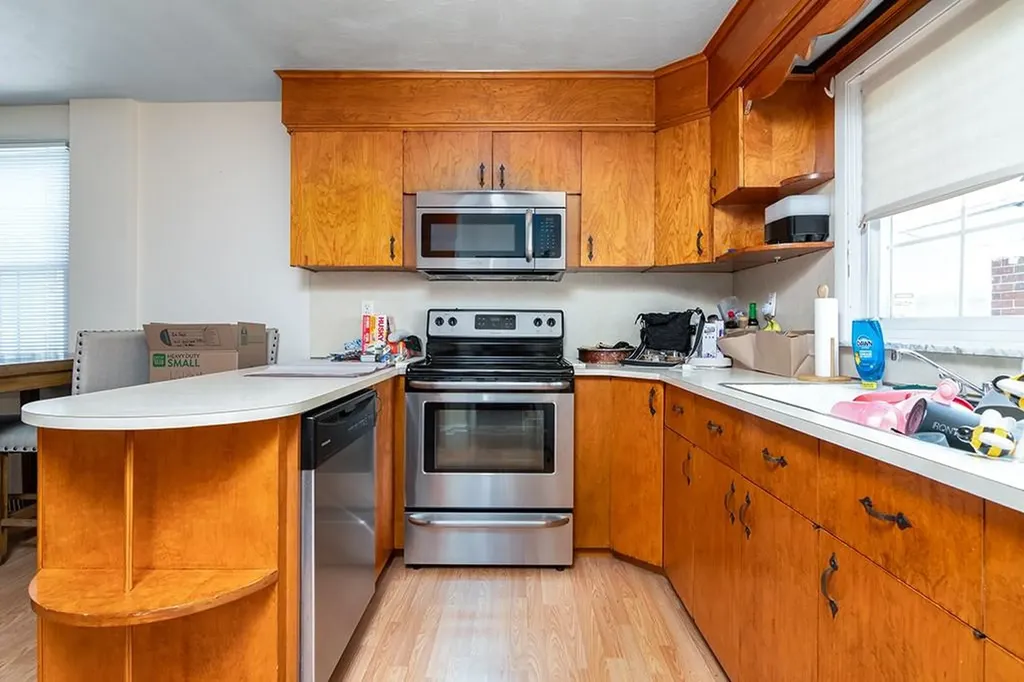 255 0 Farmington Avenue Cranston RI 02920