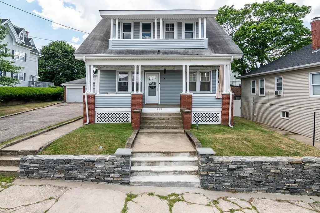 255 0 Farmington Avenue Cranston RI 02920