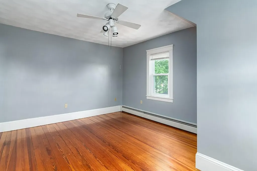 255 0 Farmington Avenue Cranston RI 02920