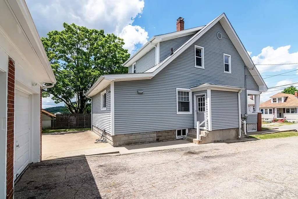 255 0 Farmington Avenue Cranston RI 02920